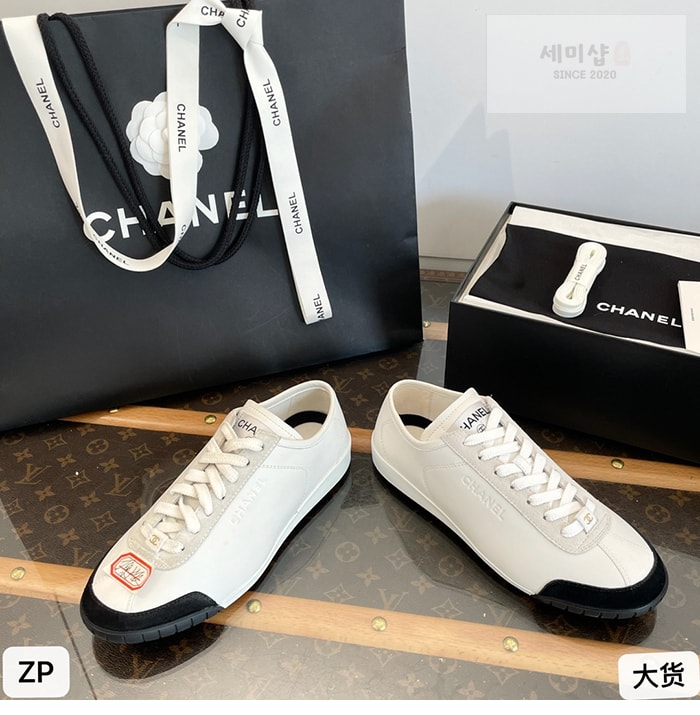 C H A N E L 샤넬 스몰로고 카프스킨 스니커즈 신발 16번 이미지