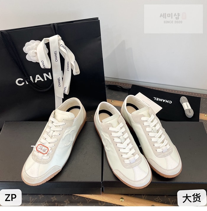 C H A N E L 샤넬 카프스킨 벨벳 스니커즈 신발 22번 이미지