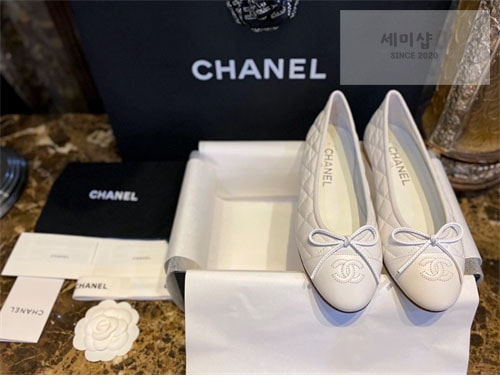 C H A N E L 샤넬 카프스킨 퀼팅 발레리나 플랫 슈즈 신발 3번 이미지