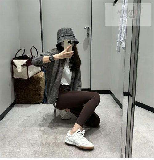 C H A N E L 샤넬 퀼팅 스니커즈 신발 8번 이미지