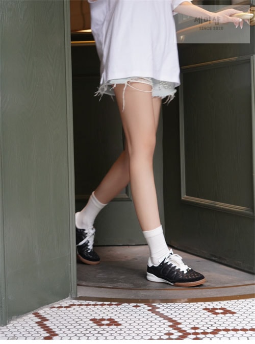 C H A N E L 샤넬 퀼팅 스니커즈 신발 9번 이미지