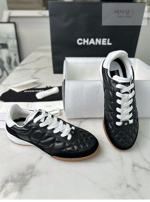 C H A N E L 샤넬 퀼팅 스니커즈 신발 30번 이미지
