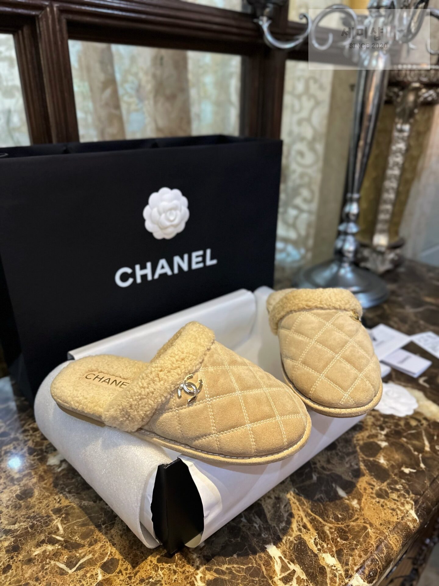 샤넬 샤넬 퀼팅 시어링 뮬 슬리퍼 “35SIZE – 41SIZE” 신발 10번 이미지