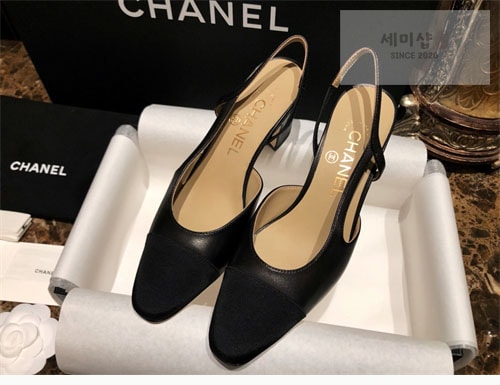C H A N E L 샤넬 투톤 슬링백 7cm 신발 2번 이미지