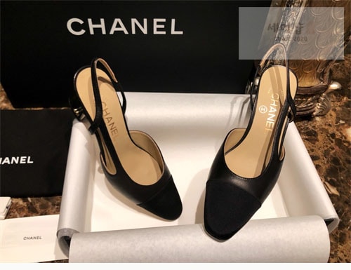 C H A N E L 샤넬 투톤 슬링백 7cm 신발 4번 이미지