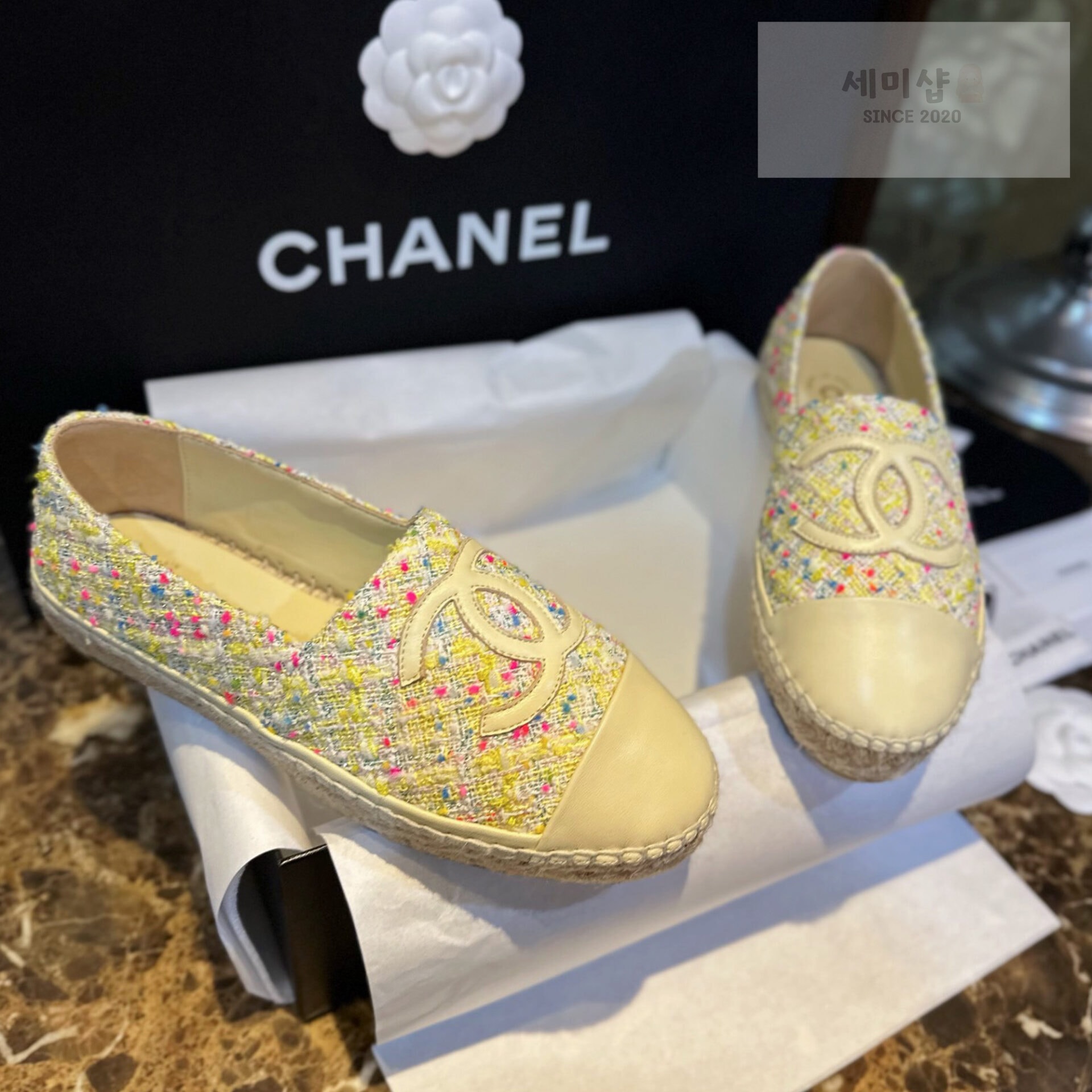 C H A N E L 샤넬 트위드 멀티컬러 에스파듀 “35SIZE – 41SIZE” 신발 1번 이미지
