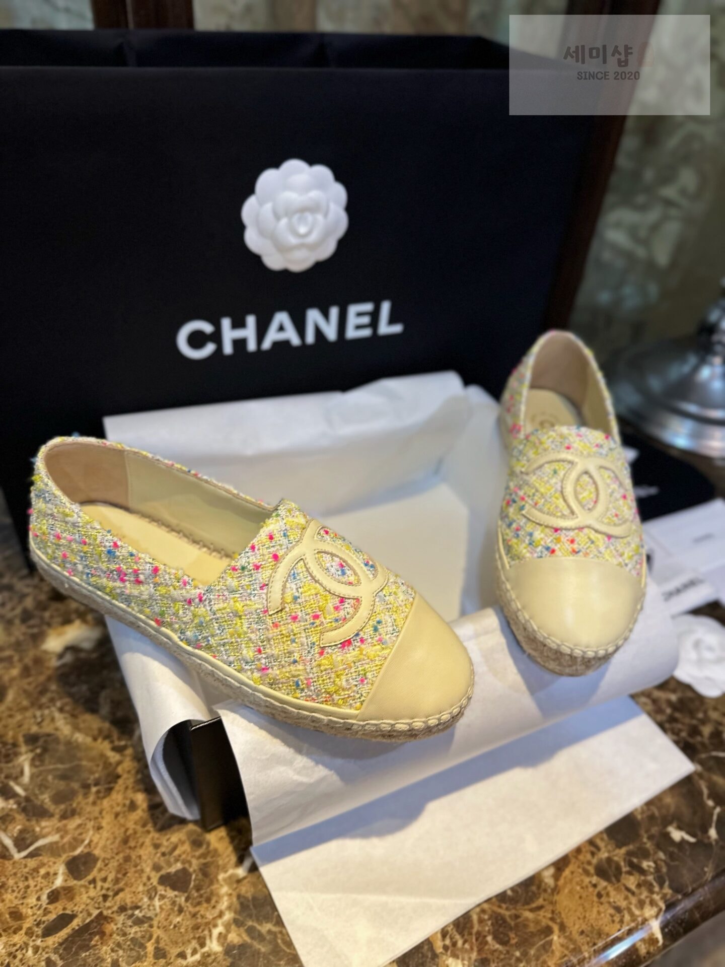 C H A N E L 샤넬 트위드 멀티컬러 에스파듀 “35SIZE – 41SIZE” 신발 2번 이미지
