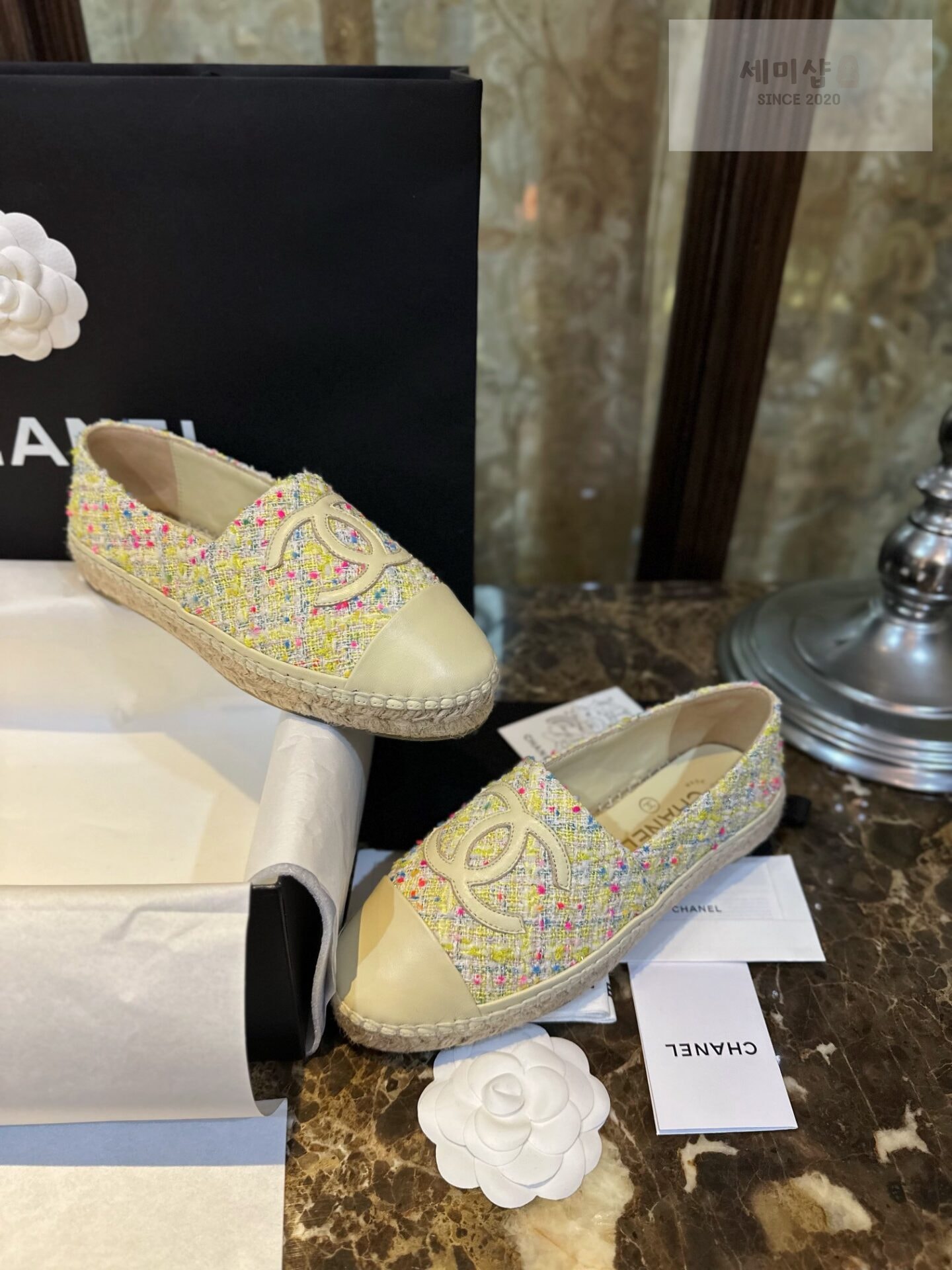 C H A N E L 샤넬 트위드 멀티컬러 에스파듀 “35SIZE – 41SIZE” 신발 3번 이미지
