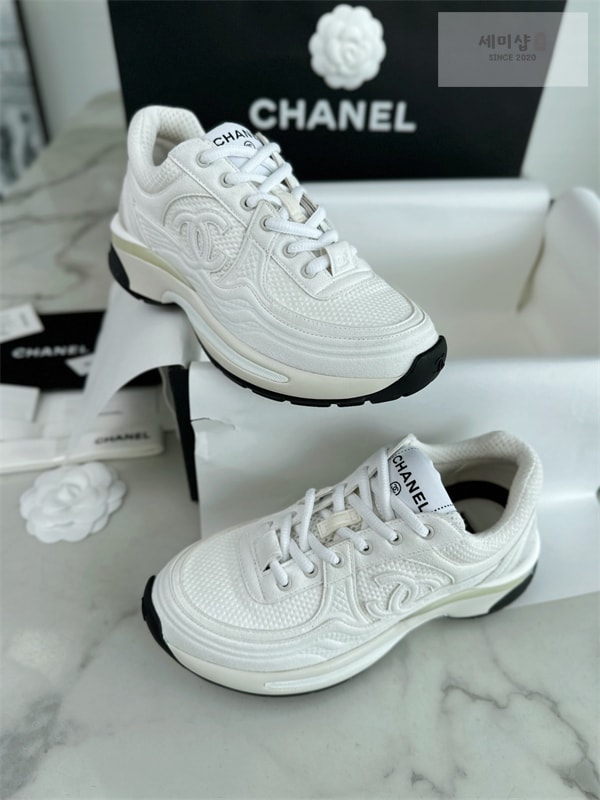 C H A N E L 샤넬 패브릭 샤식스 스니커즈 신발 7번 이미지
