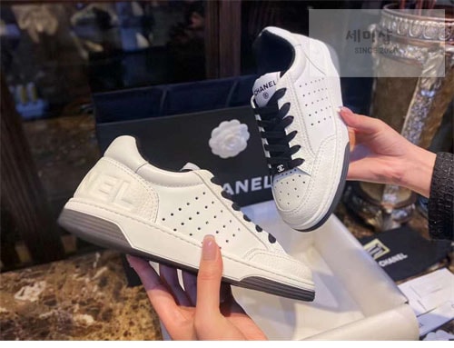 C H A N E L 샤넬 포스 CC로고 스니커즈 신발 27번 이미지