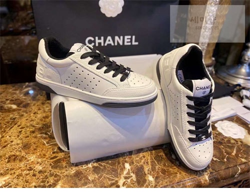 C H A N E L 샤넬 포스 CC로고 스니커즈 신발 37번 이미지
