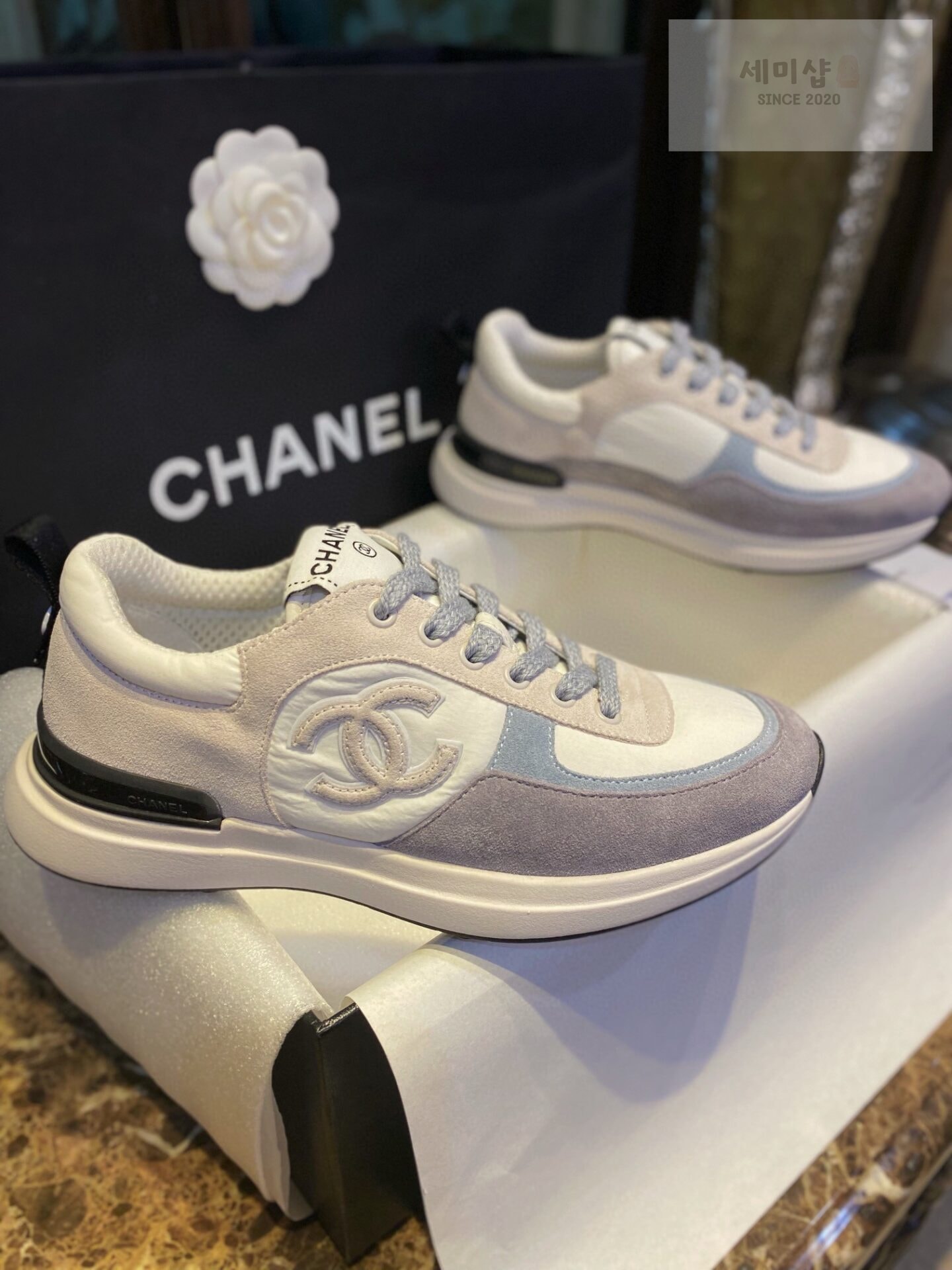 C H A N E L 샤넬 22P CC로고 패브릭 스웨이드 카프스킨 스니커즈 “35SIZE – 40SIZE” 신발 14번 이미지