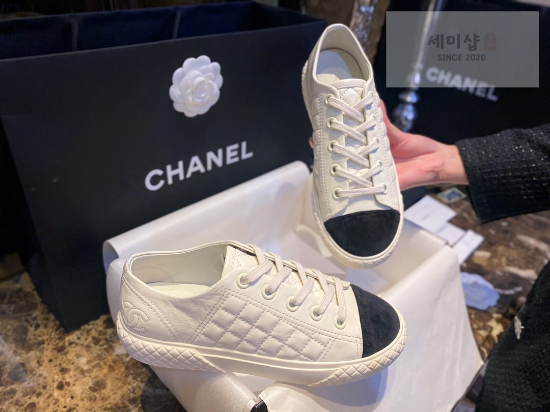 C H A N E L 샤넬 22SS CC로고 퀼팅 패브릭 스니커즈 “35SIZE – 40SIZE” 신발 6번 이미지