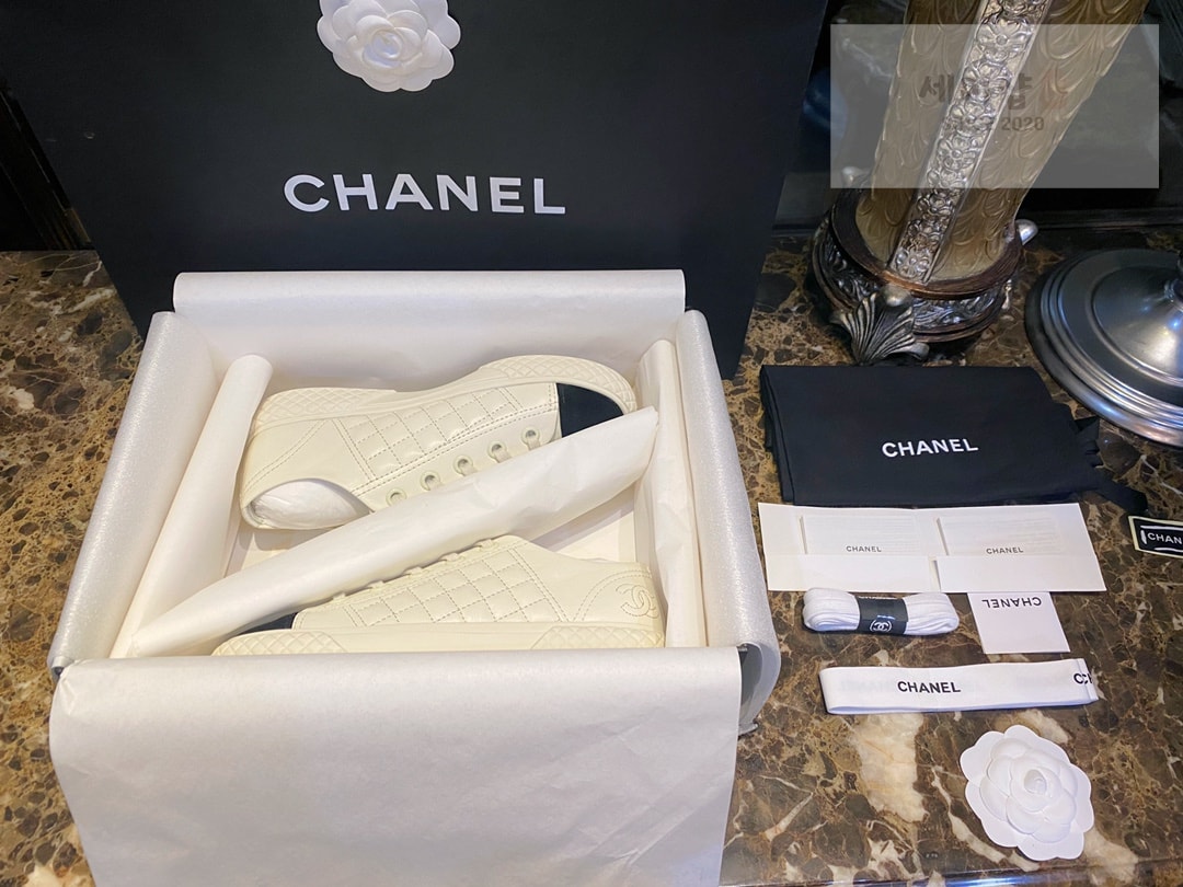 C H A N E L 샤넬 22SS CC로고 퀼팅 패브릭 스니커즈 “35SIZE – 40SIZE” 신발 12번 이미지