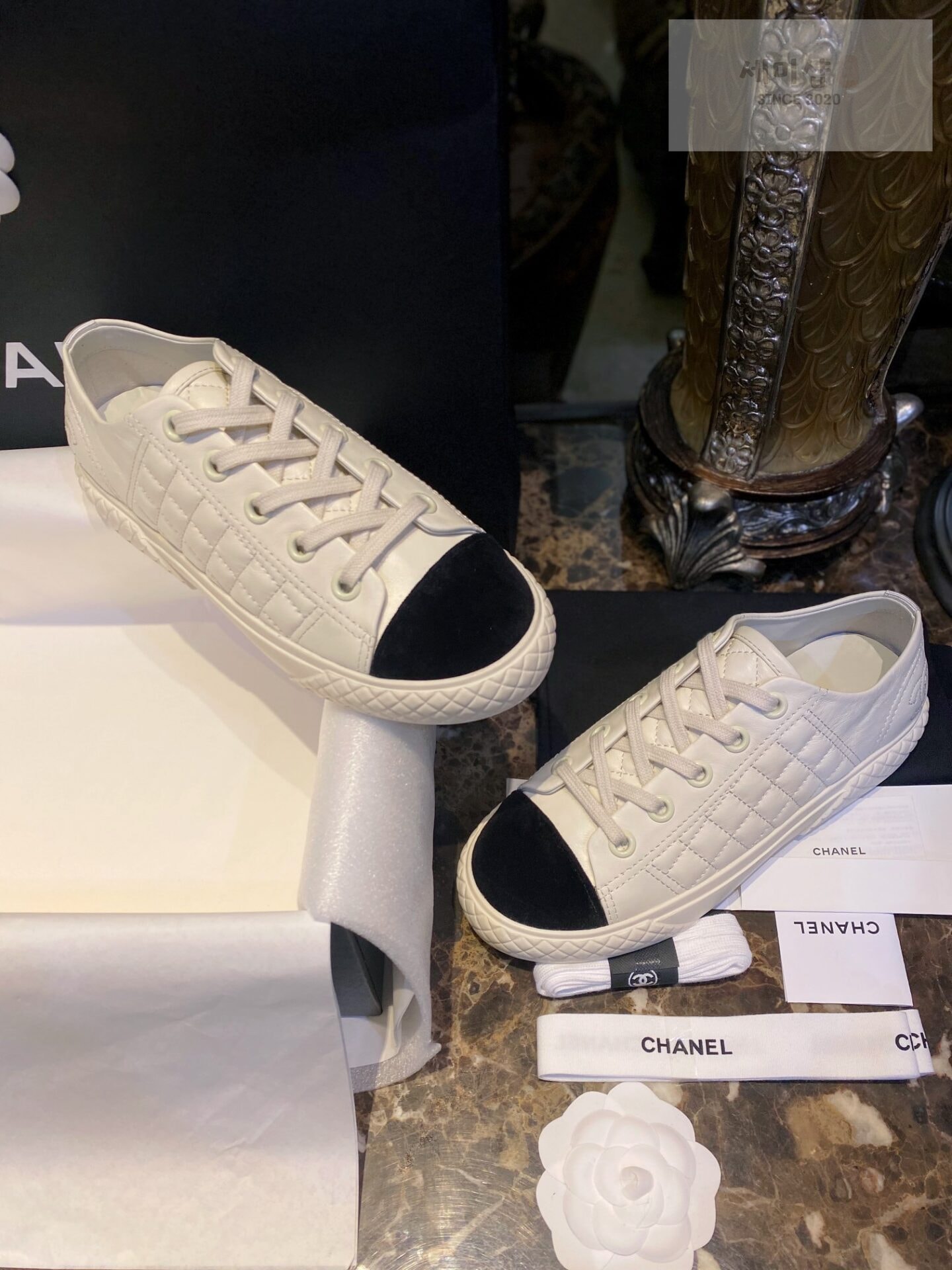 C H A N E L 샤넬 22SS CC로고 퀼팅 패브릭 스니커즈 “35SIZE – 40SIZE” 신발 15번 이미지