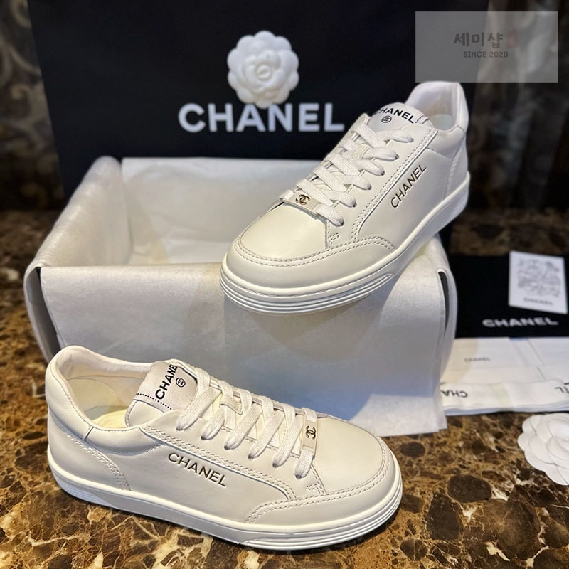 C H A N E L 샤넬 23A 로고 레터링 테니스 스니커즈 신발 1번 이미지