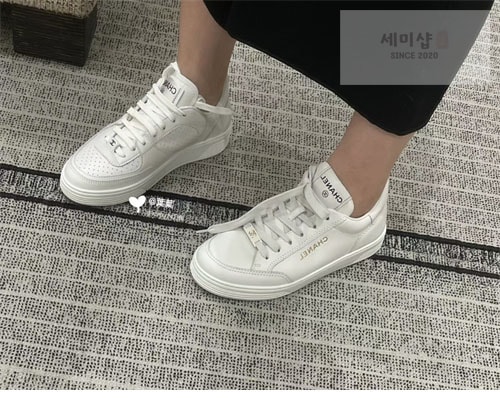 C H A N E L 샤넬 23A 로고 레터링 테니스 스니커즈 신발 2번 이미지