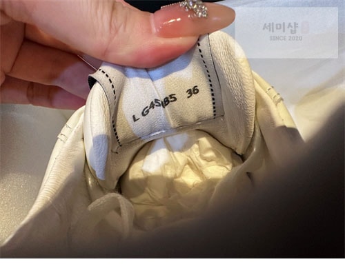 C H A N E L 샤넬 23A 로고 레터링 테니스 스니커즈 신발 16번 이미지