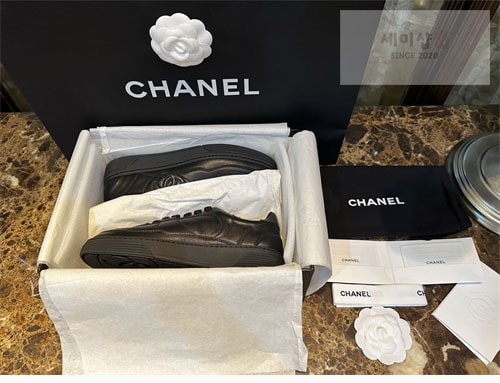 C H A N E L 샤넬 23A 에어포스 올검 스니커즈 신발 4번 이미지
