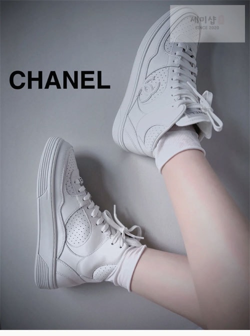 C H A N E L 샤넬 23A CC로고 에어포스 하이탑 올흰 신발 20번 이미지