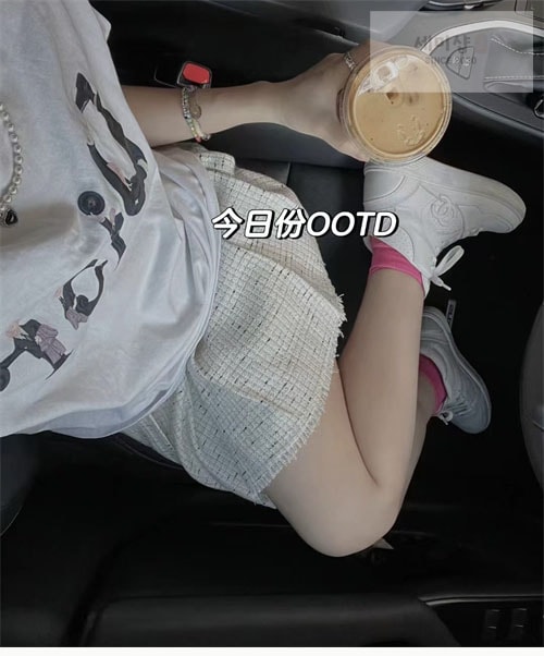 C H A N E L 샤넬 23A CC로고 에어포스 하이탑 올흰 신발 2번 이미지