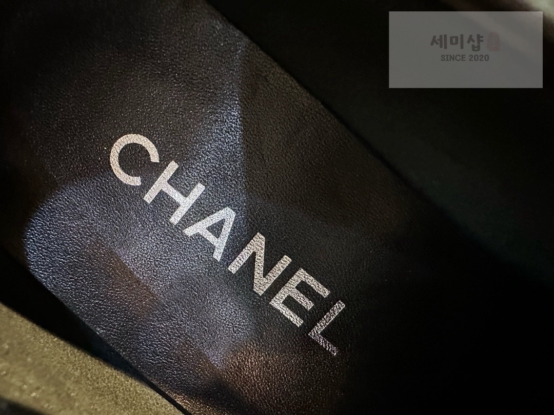 C H A N E L 샤넬 23B 스퀘어 CC로고 블랙 카프스킨 로퍼 “35SIZE – 41SIZE” 신발 12번 이미지