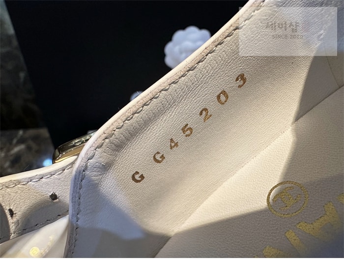 C H A N E L 샤넬 23B CC로고 버클 메리제인 로퍼 신발 4번 이미지
