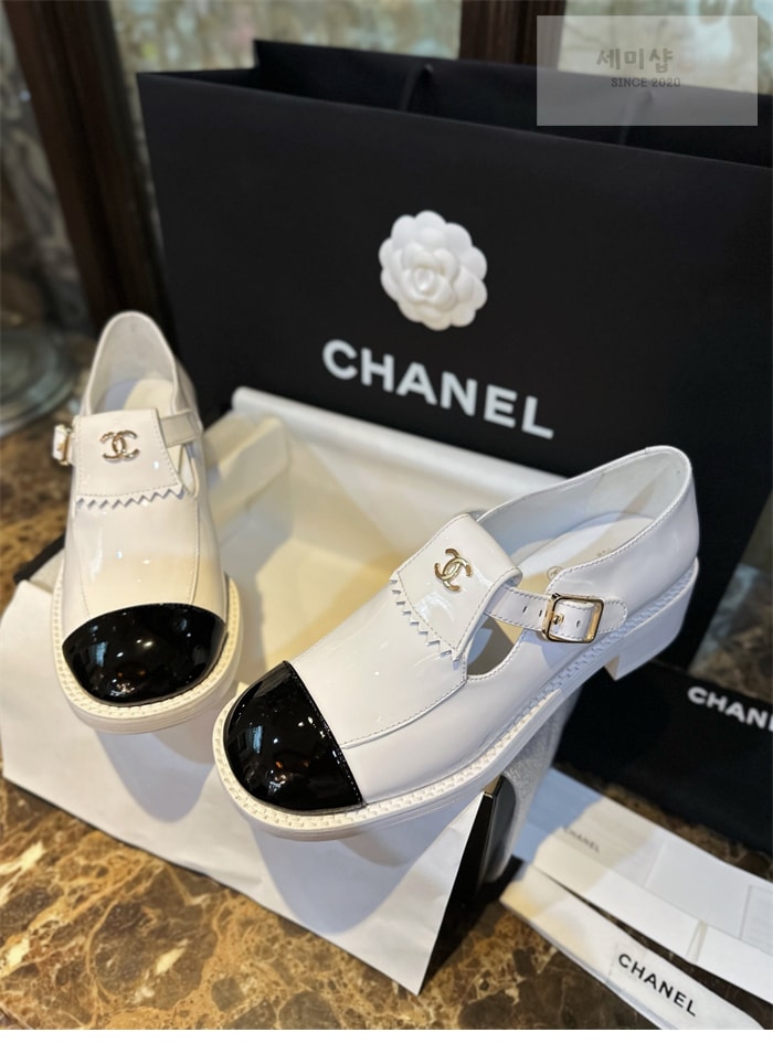 C H A N E L 샤넬 23B CC로고 버클 메리제인 로퍼 신발 27번 이미지