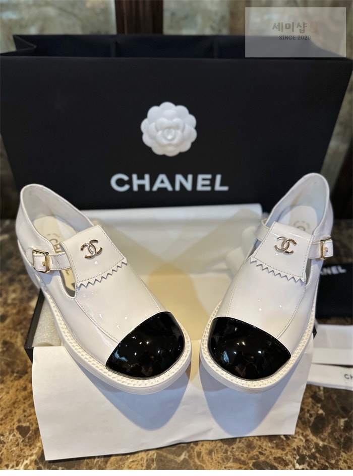 C H A N E L 샤넬 23B CC로고 버클 메리제인 로퍼 신발 17번 이미지