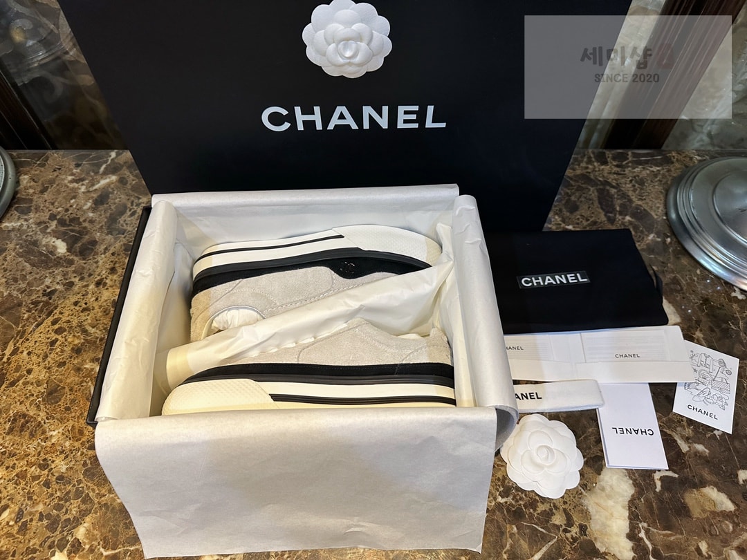C H A N E L 샤넬 23B CC로고 벨벳 스웨이드 스니커즈 신발 10번 이미지