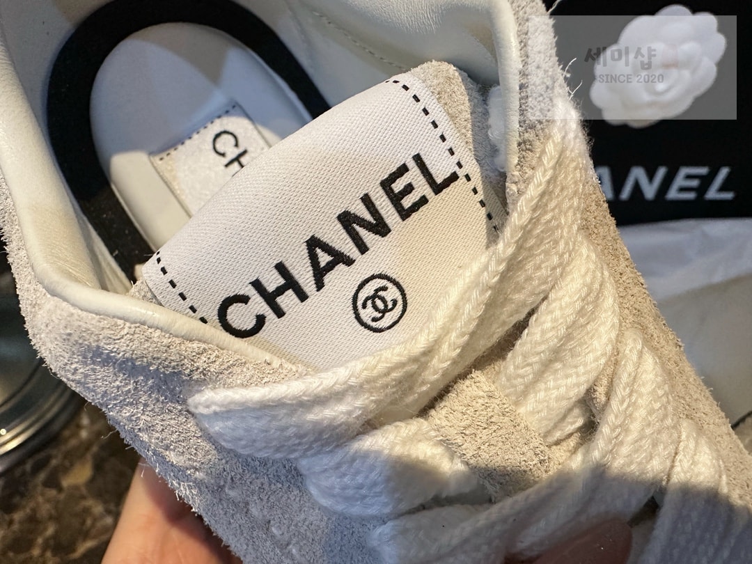 C H A N E L 샤넬 23B CC로고 벨벳 스웨이드 스니커즈 신발 13번 이미지