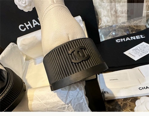 C H A N E L 샤넬 23b 레이스업 투톤 부츠 신발 15번 이미지