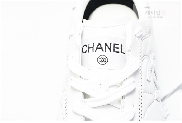 C H A N E L 샤넬 24A 카프스킨 퀼팅 CC로고 스니커즈 신발 20번 이미지