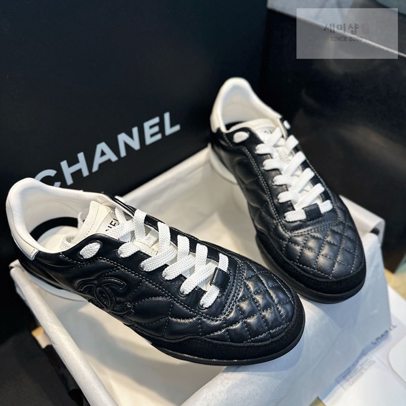 C H A N E L 샤넬 24A CC로고 퀼팅 스니커즈 신발 1번 이미지