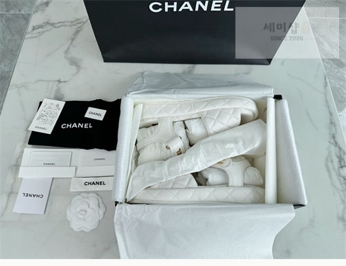 C H A N E L 샤넬 24C 마틀라세 퀼팅 샌들 2컬러 신발 2번 이미지
