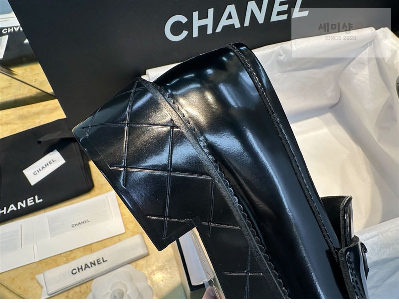 C H A N E L 샤넬 24K CC로고 샤이니 하트 로퍼 신발 19번 이미지