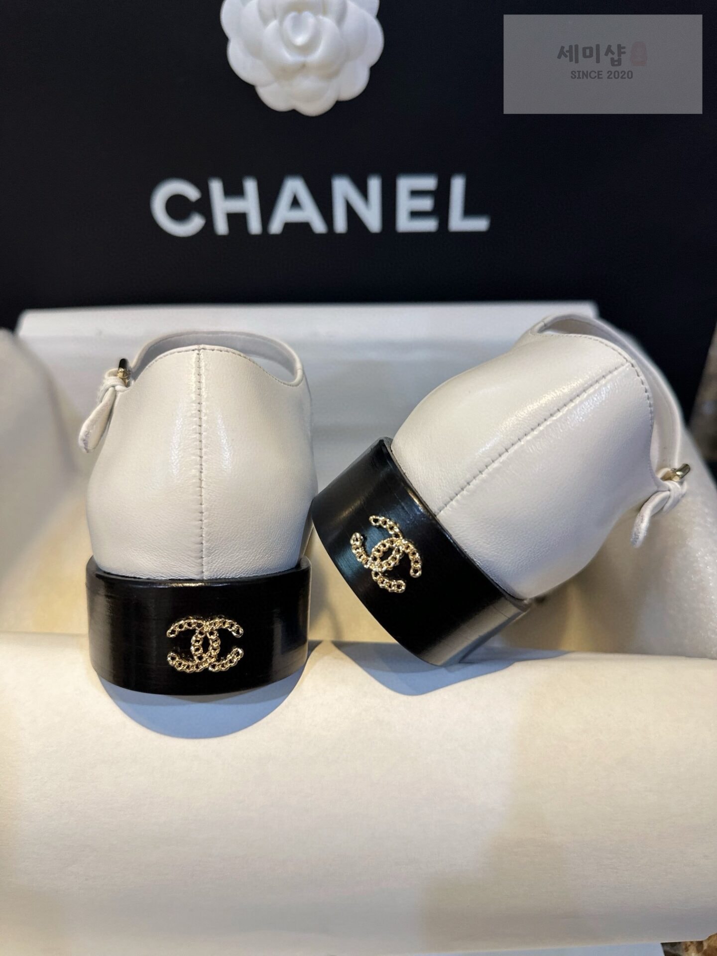 C H A N E L 샤넬 24P 투톤 메리제인 스트랩 샌들 플랫슈즈 “35SIZE – 41SIZE” 신발 8번 이미지
