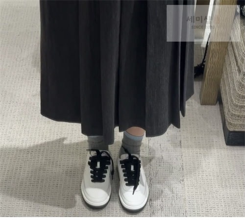 C H A N E L 샤넬 24P CC로고 스니커즈 신발 2번 이미지