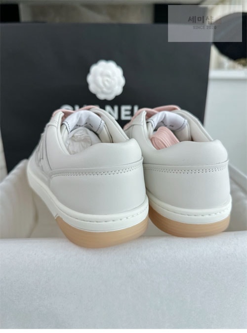 C H A N E L 샤넬 24P CC로고 스니커즈 신발 8번 이미지