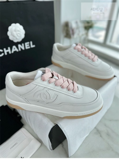 C H A N E L 샤넬 24P CC로고 스니커즈 신발 11번 이미지