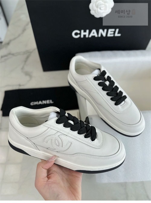 C H A N E L 샤넬 24P CC로고 스니커즈 신발 22번 이미지