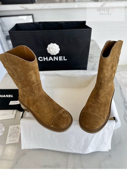 C H A N E L 샤넬 24P CC로고 카우보이 스웨이드 부츠 신발 5번 이미지