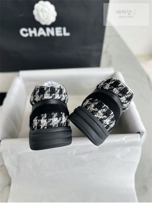 C H A N E L 샤넬 24P CC로고 트위드 스니커즈 신발 8번 이미지