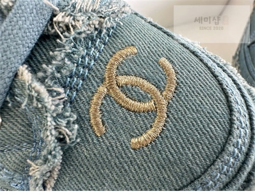 샤넬 샤넬 24S CC로고 테슬 스니커즈 신발 8번 이미지