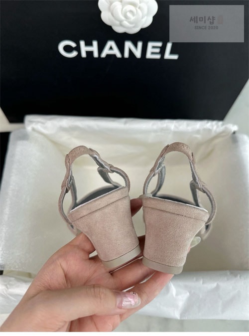 C H A N E L 샤넬 24c 슬링백 신발 17번 이미지