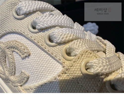 C H A N E L 샤넬 24c CC로고 크루즈 테니스 스니커즈 신발 13번 이미지