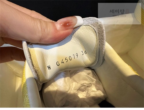 C H A N E L 샤넬 24c CC로고 크루즈 테니스 스니커즈 신발 14번 이미지