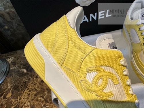 C H A N E L 샤넬 24c CC로고 크루즈 테니스 스니커즈 신발 15번 이미지