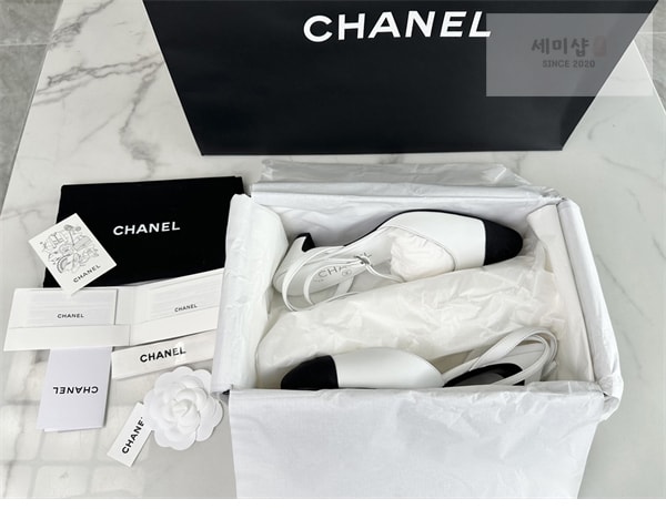 C H A N E L 샤넬 24s 슬링백 신발 17번 이미지