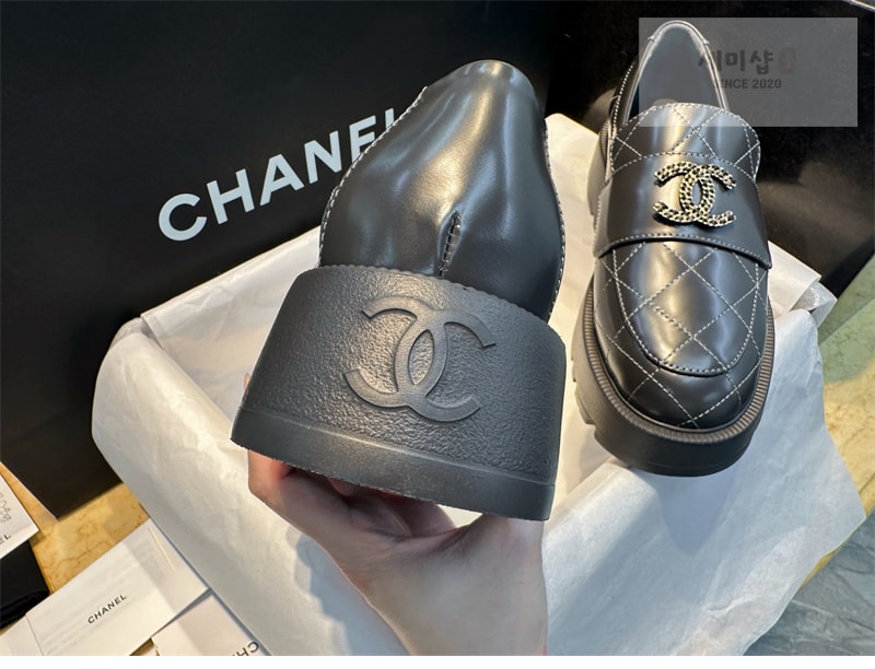 C H A N E L 샤넬 24s CC로고 메리제인 슈즈 신발 19번 이미지
